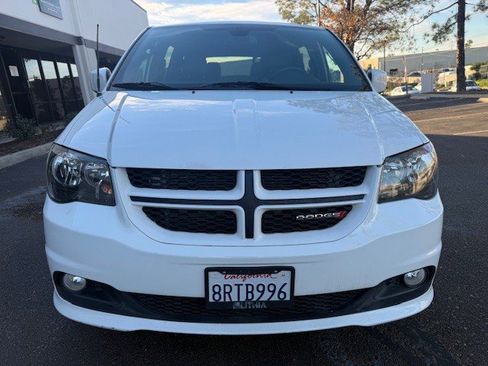 Used 2019 Dodge Grand Caravan GT image 6