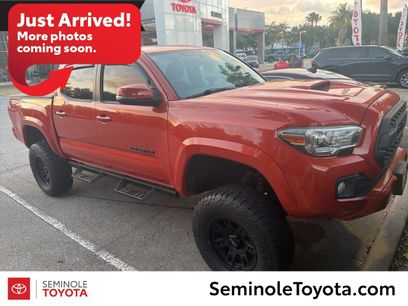 Used 2017 Toyota Tacoma TRD Sport w/ Tow Package (A/T)