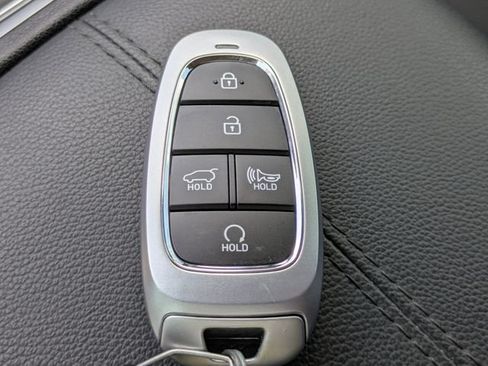 Certified 2024 Hyundai Tucson SEL w/ Convenience Package FWD image 31