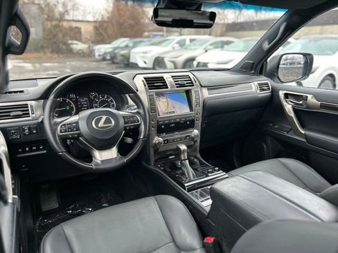 Used 2021 Lexus GX 460 Premium image 19