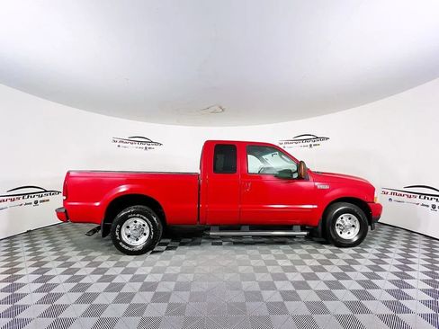 Used 2004 Ford F250 XLT image 9