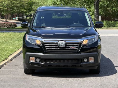 Used 2020 Honda Ridgeline Sport image 4