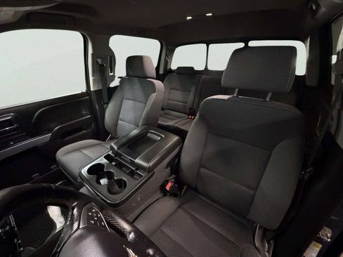 Used 2018 Chevrolet Silverado 1500 LT w/ All Star Edition image 11