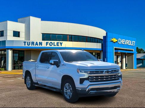 Used 2025 Chevrolet Silverado 1500 LTZ w/ Z71 Off-Road Package image 7