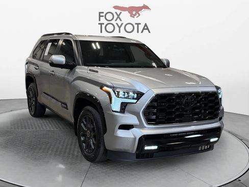 Used 2024 Toyota Sequoia Platinum image 8