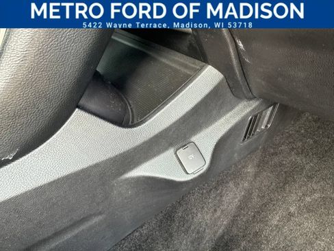 Used 2016 Ford Edge SEL AWD/4WD image 44