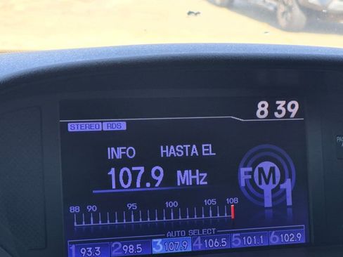 Used 2014 Honda Pilot LX image 11