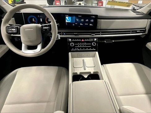 Used 2024 Hyundai Santa Fe SE image 22