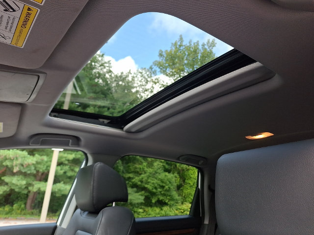 Used 2019 Honda CR-V EX-L image 15