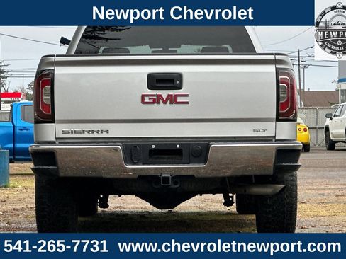 Used 2018 GMC Sierra 1500 SLT w/ SLT Premium Package image 6