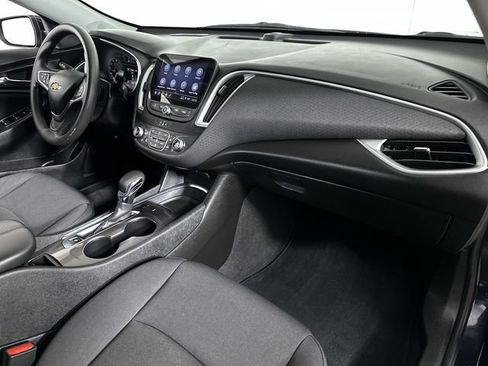 Used 2023 Chevrolet Malibu LT FWD image 30
