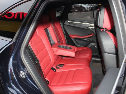 Used 2021 Porsche Macan GTS image 18