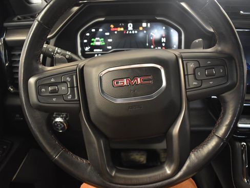 Used 2023 GMC Sierra 1500 AT4X image 21