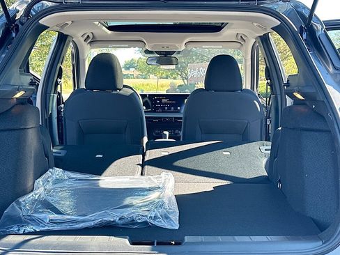 New 2026 Nissan Kicks SV w/ SV Premium Package image 7