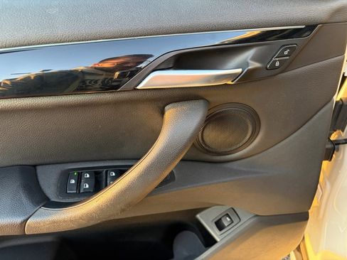 Used 2020 BMW X1 xDrive28i w/ Convenience Package image 8