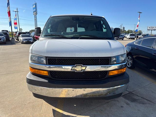 Used 2019 Chevrolet Express 3500 LT w/ LT Preferred Equipment Group RWD image 10