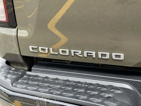 Used 2024 Chevrolet Colorado W/T RWD image 7