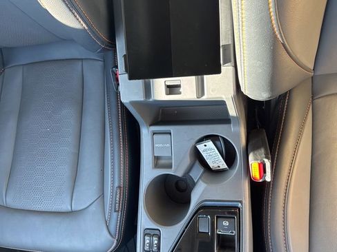 Certified 2025 Subaru Crosstrek 2.5i Limited w/ Crosstrek Mirror Package image 21