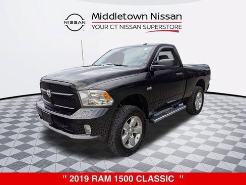 Used 2019 RAM 1500 Express w/ Express Value Package AWD/4WD image 8