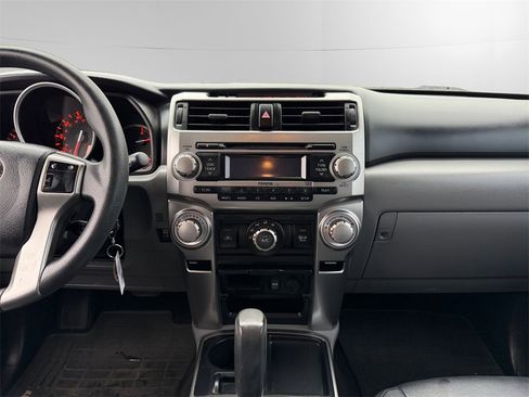 Used 2012 Toyota 4Runner SR5 image 11