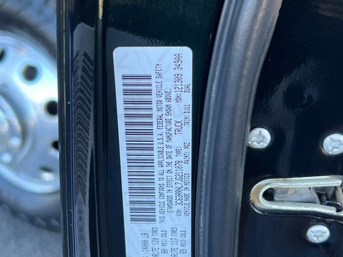 Used 2018 RAM 3500 Laramie Longhorn image 25