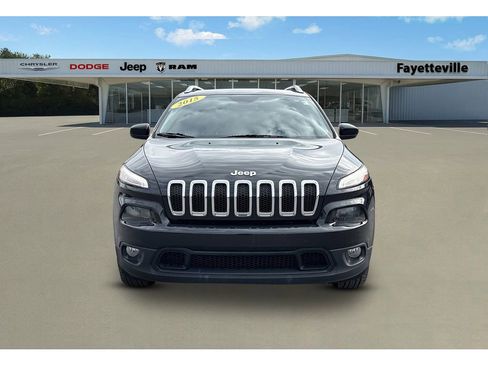 Used 2015 Jeep Cherokee Latitude image 8