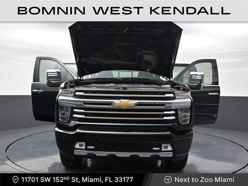 Used 2022 Chevrolet Silverado 2500 High Country w/ Z71 Off-Road Package image 33