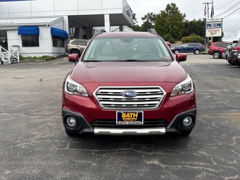 Used 2017 Subaru Outback 2.5i Limited AWD/4WD image 2