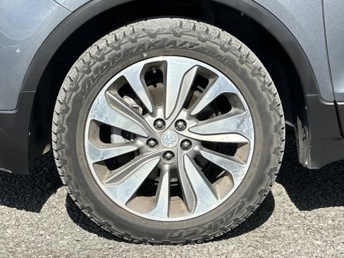 Used 2020 Buick Encore Preferred image 38