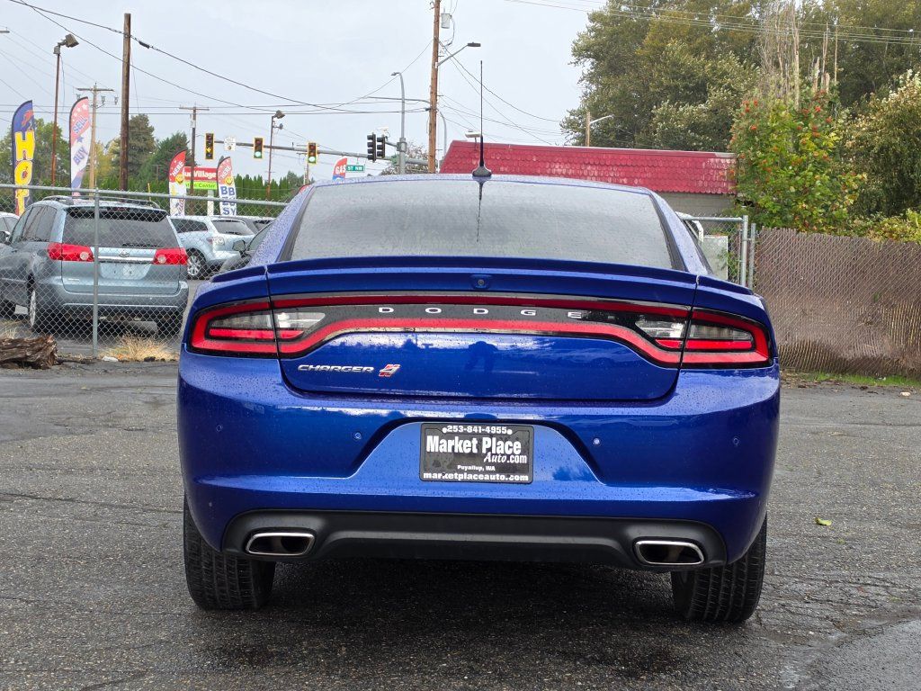 Used 2020 Dodge Charger SXT AWD/4WD image 5