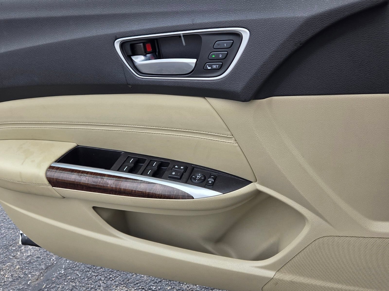 Used 2019 Acura TLX FWD image 29