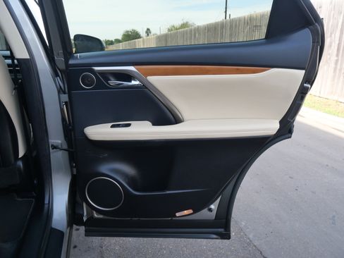 Certified 2022 Lexus RX 350 FWD w/ Premium Package image 11