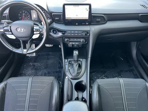 Certified 2022 Hyundai Veloster N image 3