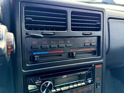 Used 1988 MAZDA RX-7 Convertible RWD image 28