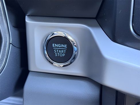 New 2026 Ford F350 XLT w/ XLT Premium Package image 19