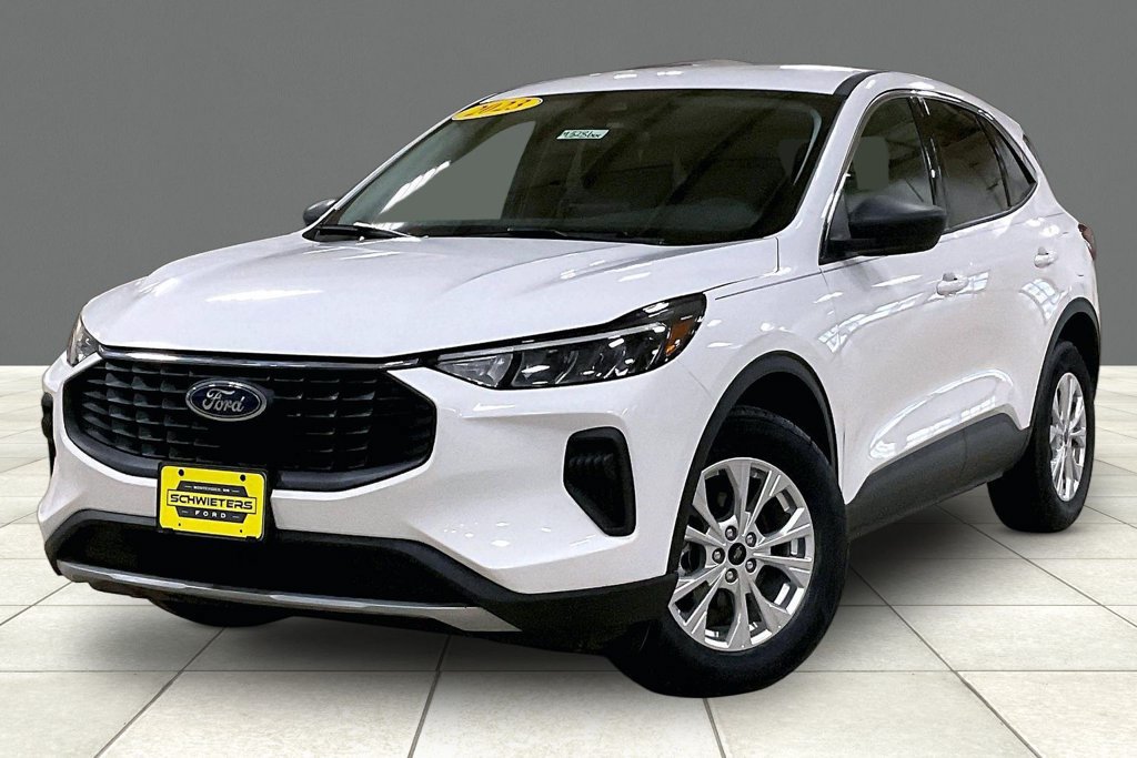 Certified 2023 Ford Escape Active AWD/4WD image 2