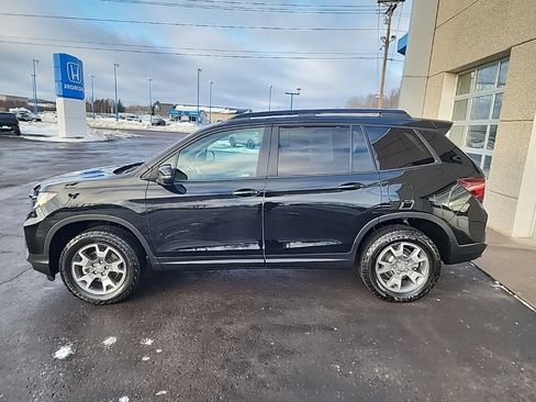 Used 2023 Honda Passport TrailSport image 8