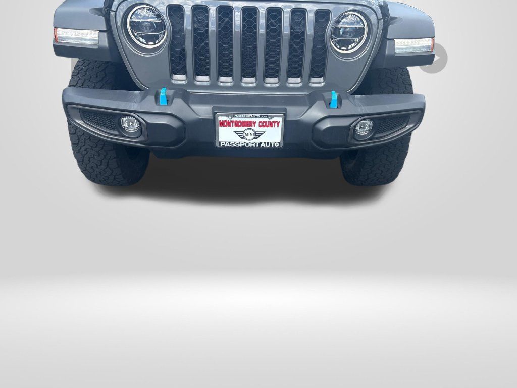 Used 2021 Jeep Wrangler Unlimited Rubicon 4xe w/ Cold Weather Group AWD/4WD image 22