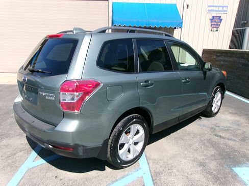 Used 2016 Subaru Forester 2.5i Premium image 5