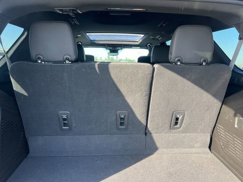 Used 2023 Chevrolet Tahoe High Country image 10