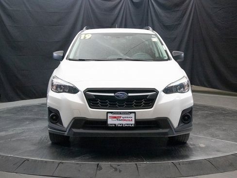 Used 2019 Subaru Crosstrek 2.0i w/ Eyesight System image 4