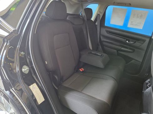 Certified 2025 Honda CR-V EX image 28