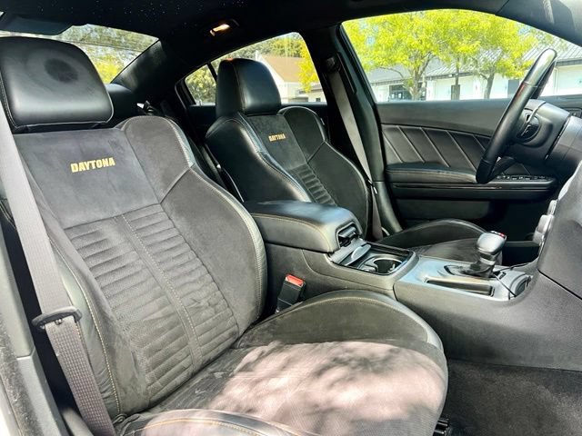 Used 2018 Dodge Charger R/T RWD image 31