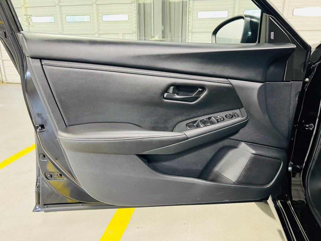 Used 2025 Nissan Sentra S FWD image 26