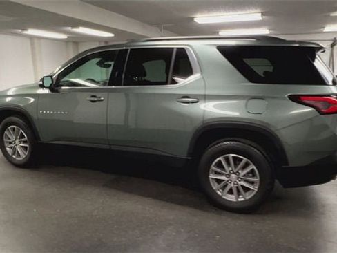 Certified 2023 Chevrolet Traverse LT image 6
