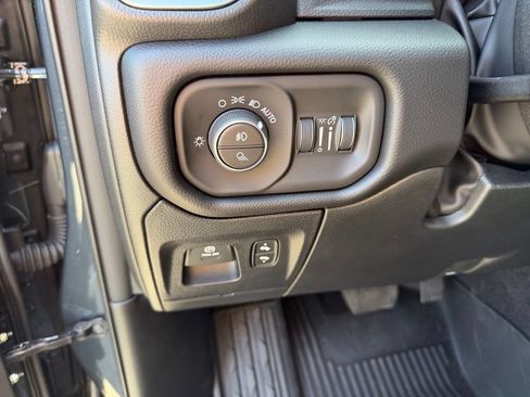 Used 2026 RAM 1500 Big Horn AWD/4WD image 16