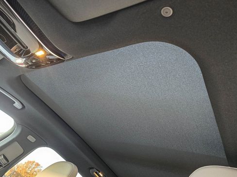 New 2025 Mercedes-Benz GLC 300 4MATIC image 27