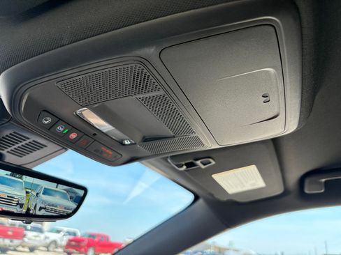 New 2026 Chevrolet Equinox ACTIV w/ Convenience Package III image 31