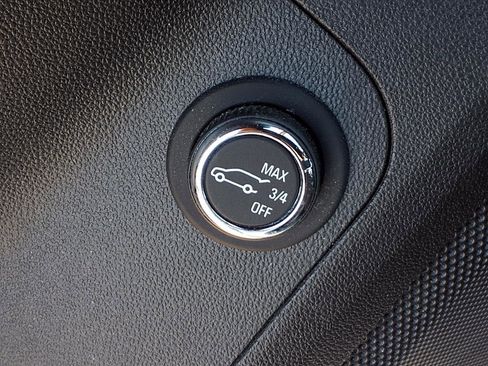 Used 2017 GMC Acadia Denali w/ Technology Package image 21