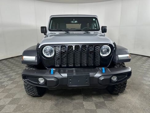 Used 2023 Jeep Wrangler Unlimited w/ 8.4" Radio Group image 8